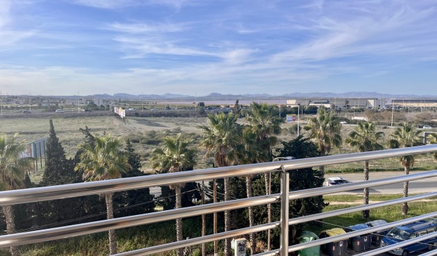Resale - Apartment -
Torrevieja - Costa Blanca