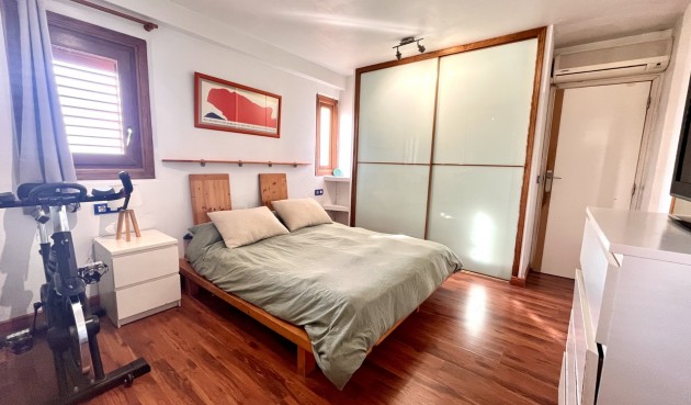 Resale - Apartment -
Torrevieja - Costa Blanca