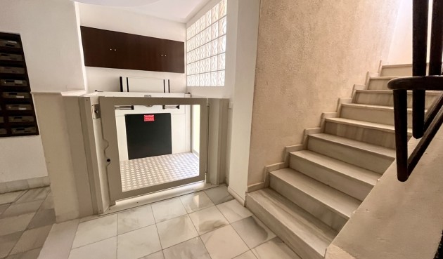 Resale - Apartment -
Torrevieja - Costa Blanca