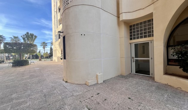 Resale - Apartment -
Torrevieja - Costa Blanca