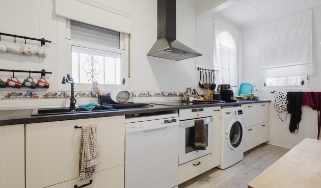 Återförsäljning - Villa -
Torrevieja - Costa Blanca