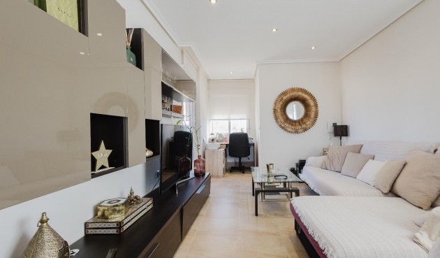 Återförsäljning - Villa -
Torrevieja - Costa Blanca