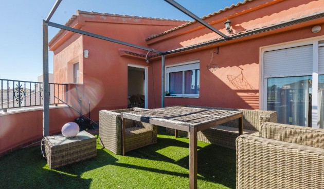 Återförsäljning - Villa -
Torrevieja - Costa Blanca