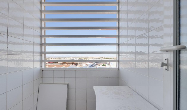 Resale - Apartment -
Torrevieja - Costa Blanca