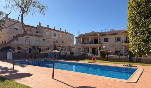 Brukt - Bungalow -
Orihuela Costa - Costa Blanca