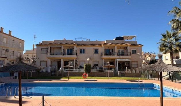 Brukt - Bungalow -
Orihuela Costa - Costa Blanca