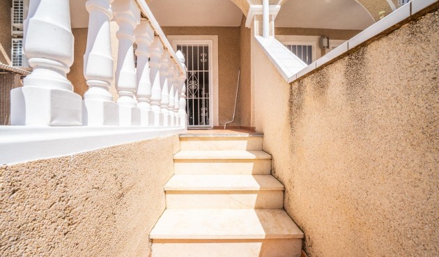 Resale - Semi Detached -
Orihuela Costa - Los Almendros-la Florida