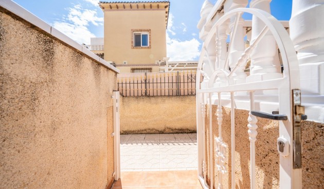 Resale - Semi Detached -
Orihuela Costa - Los Almendros-la Florida