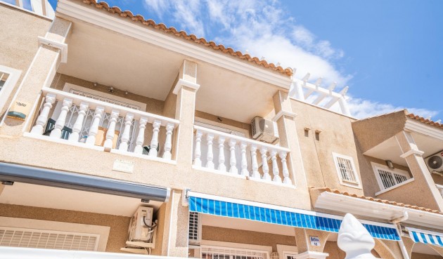 Resale - Semi Detached -
Orihuela Costa - Los Almendros-la Florida