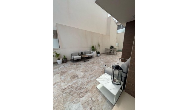 Resale - Villa -
Orihuela Costa - Villamartín-las Filipinas