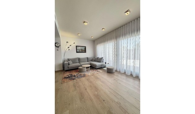 Resale - Villa -
Orihuela Costa - Villamartín-las Filipinas