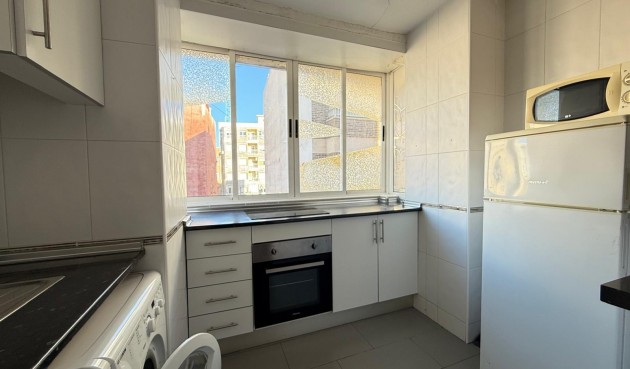 Återförsäljning - Apartment -
Torrevieja - Las Piscinas Naturales