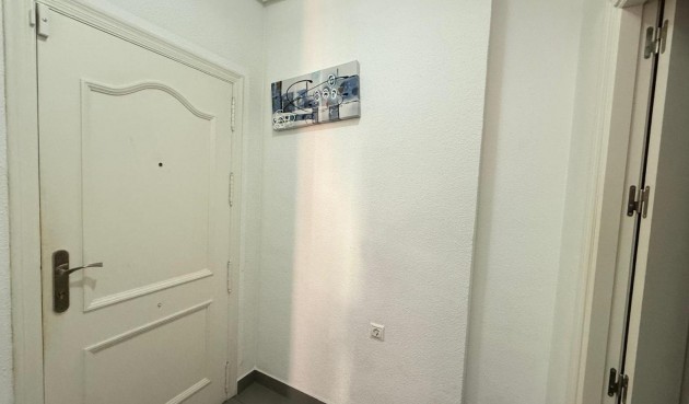 Återförsäljning - Apartment -
Torrevieja - Las Piscinas Naturales