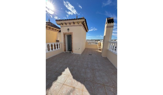 Resale - Duplex -
Orihuela Costa - Los Almendros-la Florida