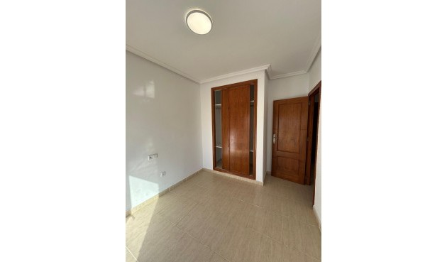 Resale - Duplex -
Orihuela Costa - Los Almendros-la Florida
