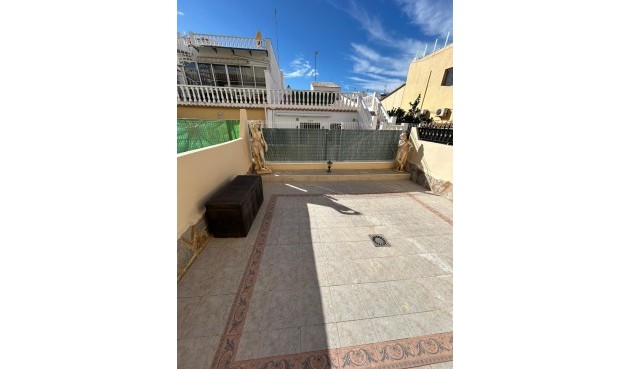 Resale - Duplex -
Orihuela Costa - Los Almendros-la Florida