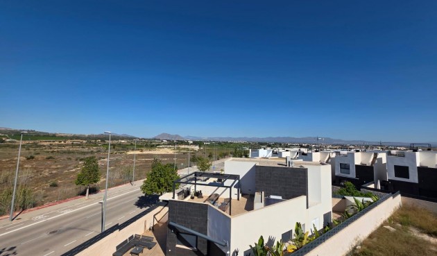 Återförsäljning - Villa -
Benijofar