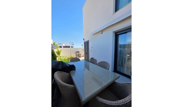 Återförsäljning - Villa -
Benijofar