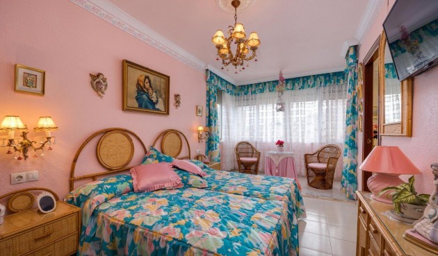 Resale - Apartment -
Torrevieja - Cabo Cervera