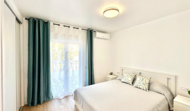 Brukt - Town House -
Torrevieja - Estacion De Autobuses