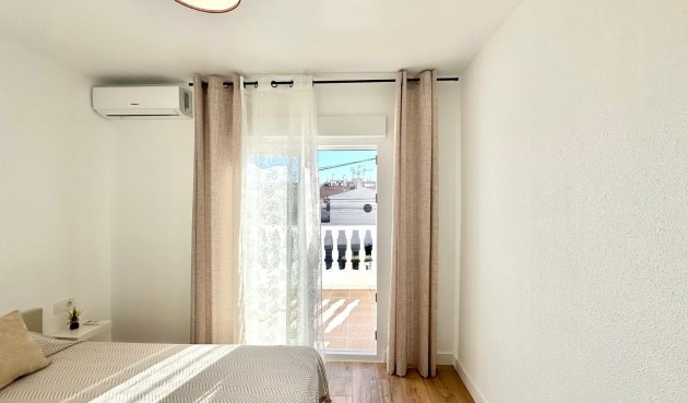 Brukt - Town House -
Torrevieja - Estacion De Autobuses