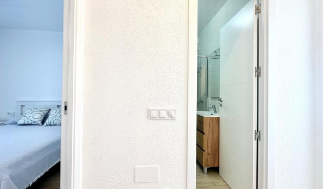 Brukt - Town House -
Torrevieja - Estacion De Autobuses