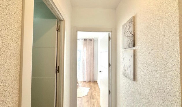 Brukt - Town House -
Torrevieja - Estacion De Autobuses