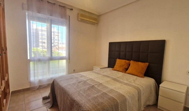 Brukt - Town House -
Torrevieja - Torreblanca