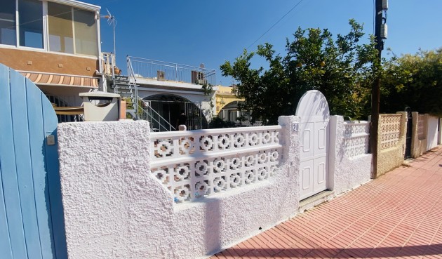 Återförsäljning - Bungalow -
Playa Flamenca - Costa Blanca