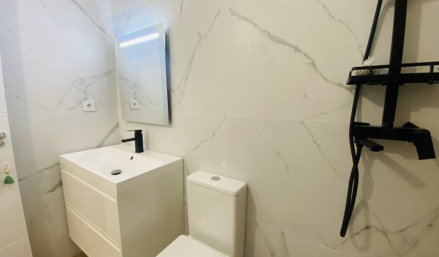 Återförsäljning - Bungalow -
Playa Flamenca - Costa Blanca