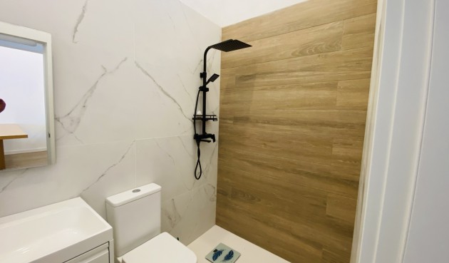 Återförsäljning - Bungalow -
Playa Flamenca - Costa Blanca