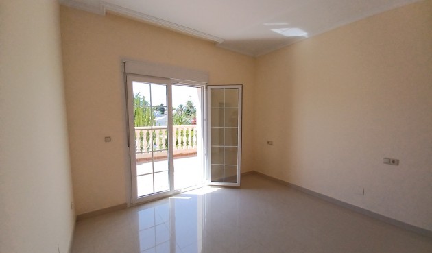 Resale - Villa -
Cabo Roig - Costa Blanca