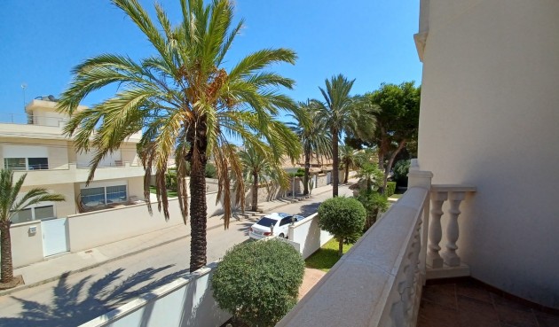 Resale - Villa -
Cabo Roig - Costa Blanca
