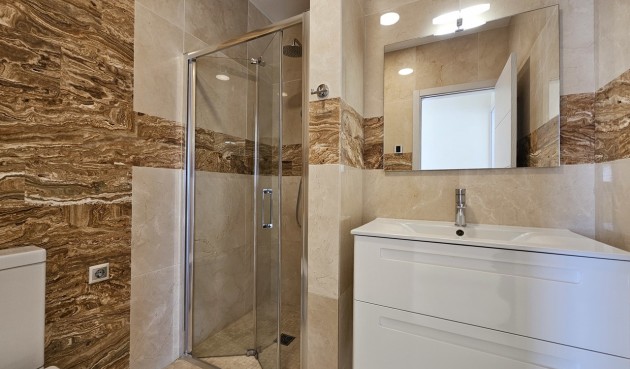 Resale - Villa -
La Zenia - Costa Blanca