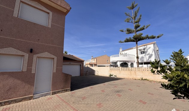 Resale - Villa -
Benijofar - Costa Blanca