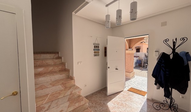 Resale - Villa -
Benijofar - Costa Blanca