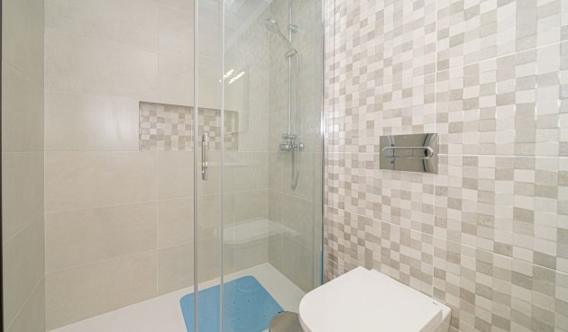 Brukt - Villa -
Avileses - Inland