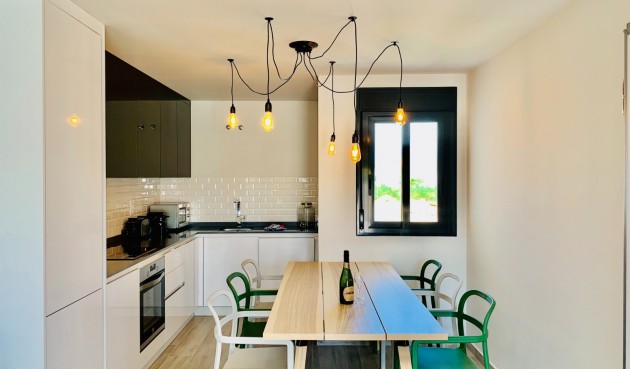 Resale - Apartment -
San Miguel de Salinas - Inland