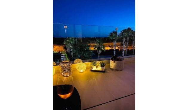 Återförsäljning - Penthouse Penthouse -
Las Colinas Golf - Costa Blanca