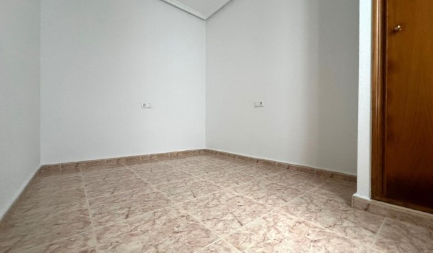 Resale - Apartment -
Torrevieja