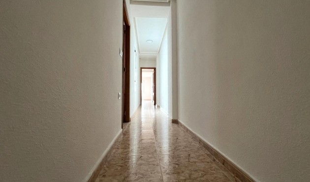 Resale - Apartment -
Torrevieja