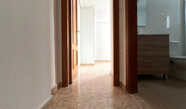 Resale - Apartment -
Torrevieja