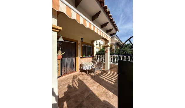 Resale - Duplex -
Orihuela Costa - Punta Prima