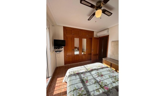 Resale - Duplex -
Orihuela Costa - Punta Prima