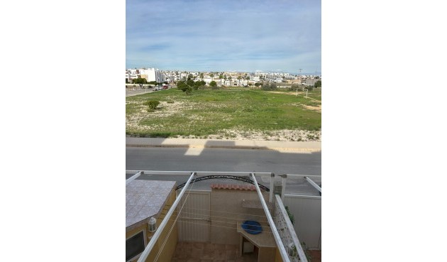 Resale - Duplex -
Orihuela Costa - Punta Prima