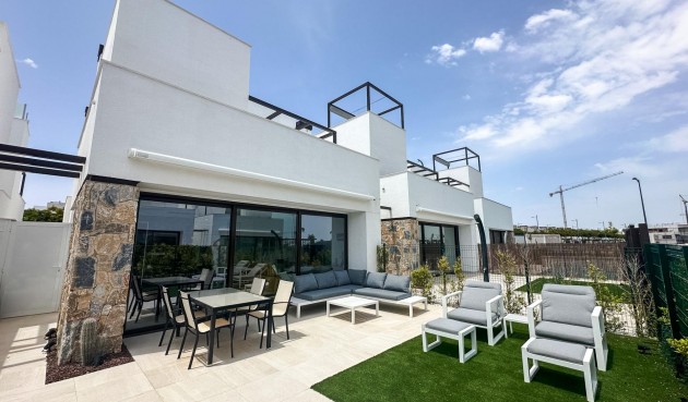 Brukt - Villa -
Los Alcazares - Dolores De Pacheco-santa Rosalía