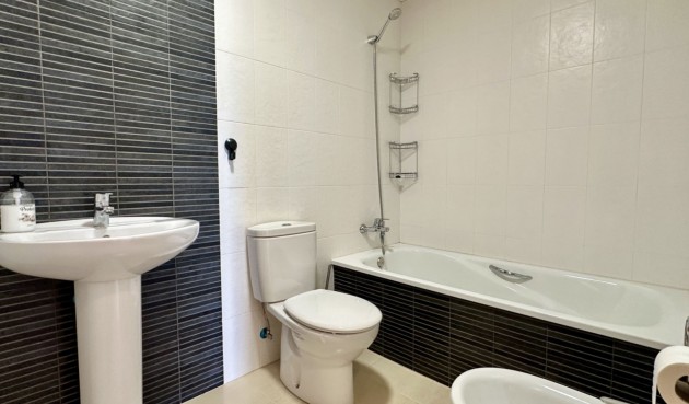 Resale - Apartment -
San Miguel de Salinas - Inland