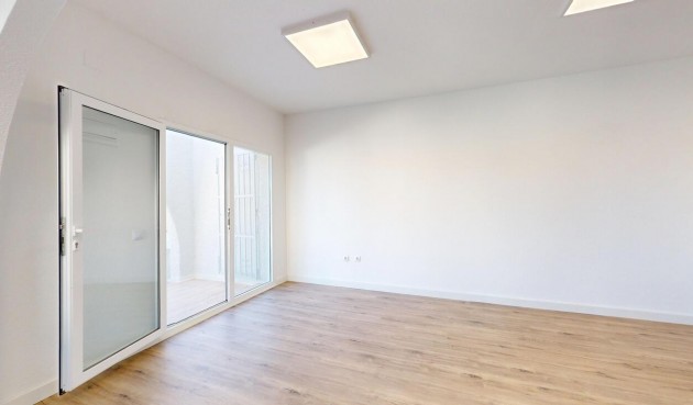 Brukt - Bungalow -
Villamartin - Costa Blanca