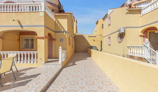 Resale - Semi Detached Penthouse -
Orihuela Costa - Costa Blanca