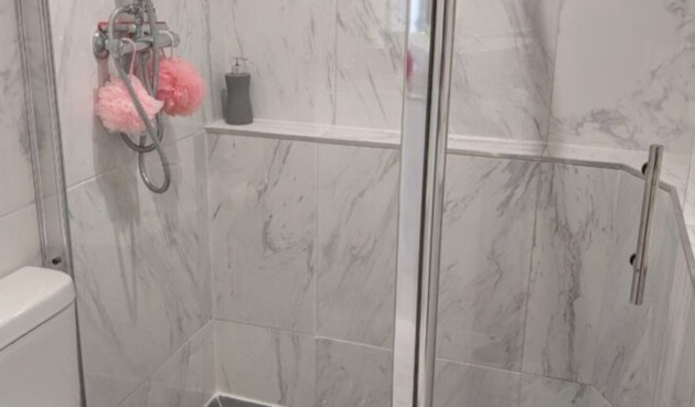 Återförsäljning - Villa -
Villamartin - Costa Blanca